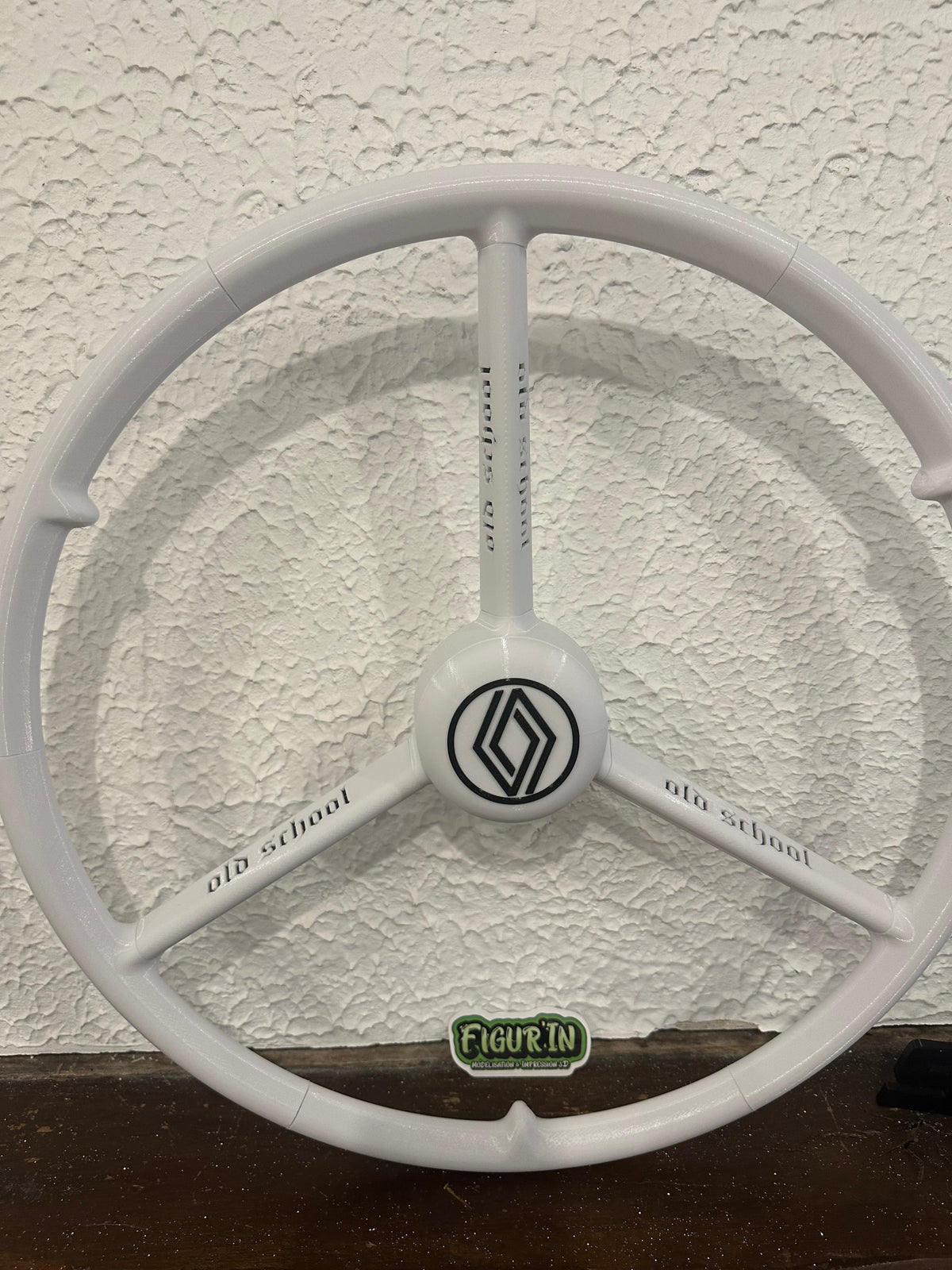 Volant 50 cm Renault blanc, 3 branches, Volant de simulation camion, Logitech, Thrustmaster