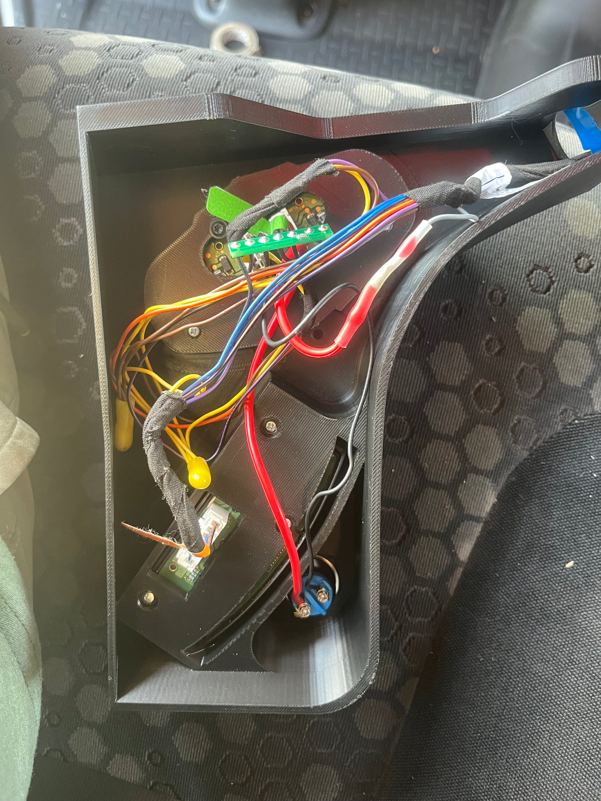 COMMANDES Déportées Volant 3 Branches 50cm ou 53cm, Scania streamline Euro 5 et Euro 6, Séries R, avec les 3 boutons