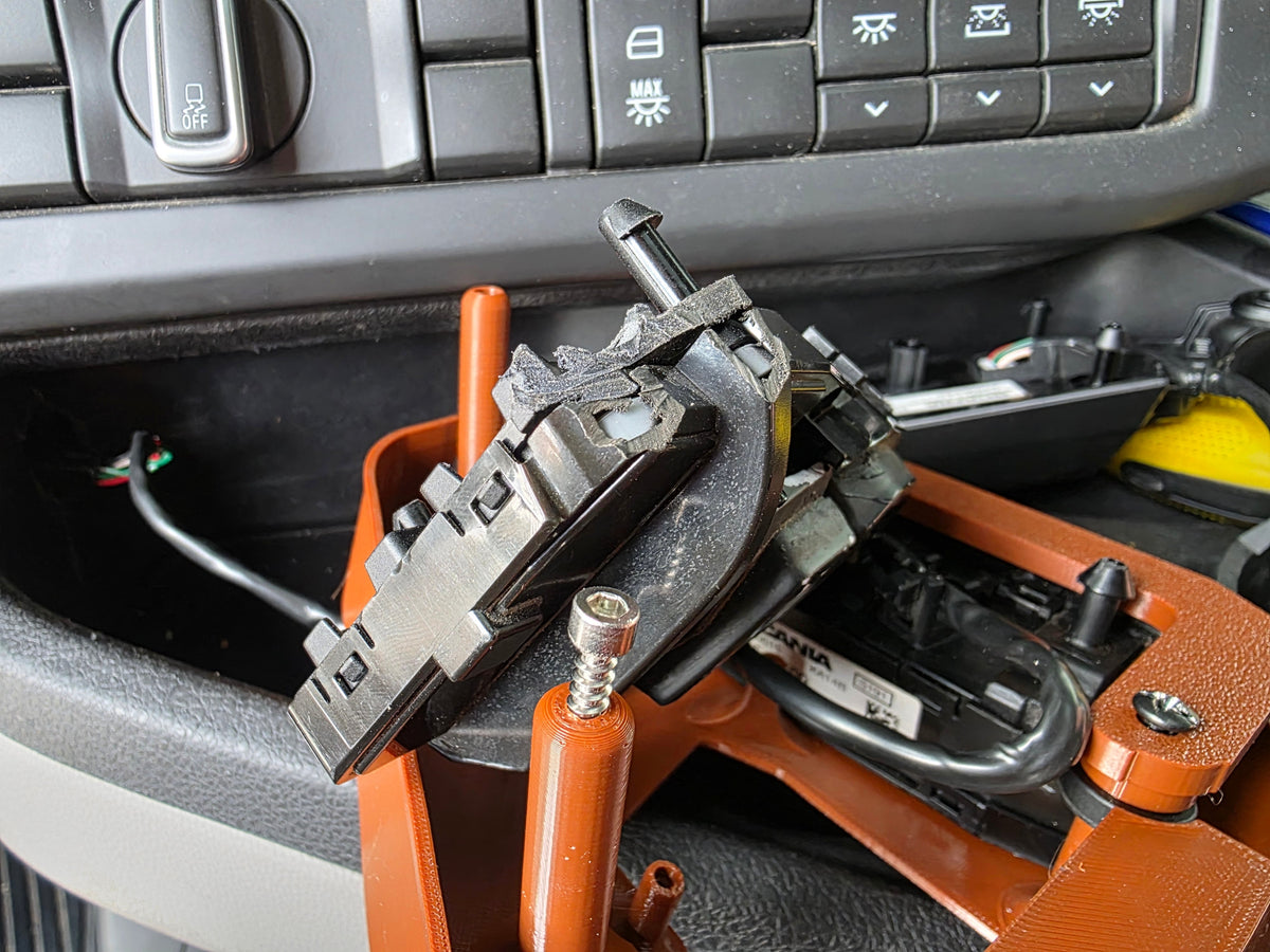 COMMANDES déportées Volant 3 Branches 50cm ou 53cm, Scania Next Génération - Compatibles, NTG, NG